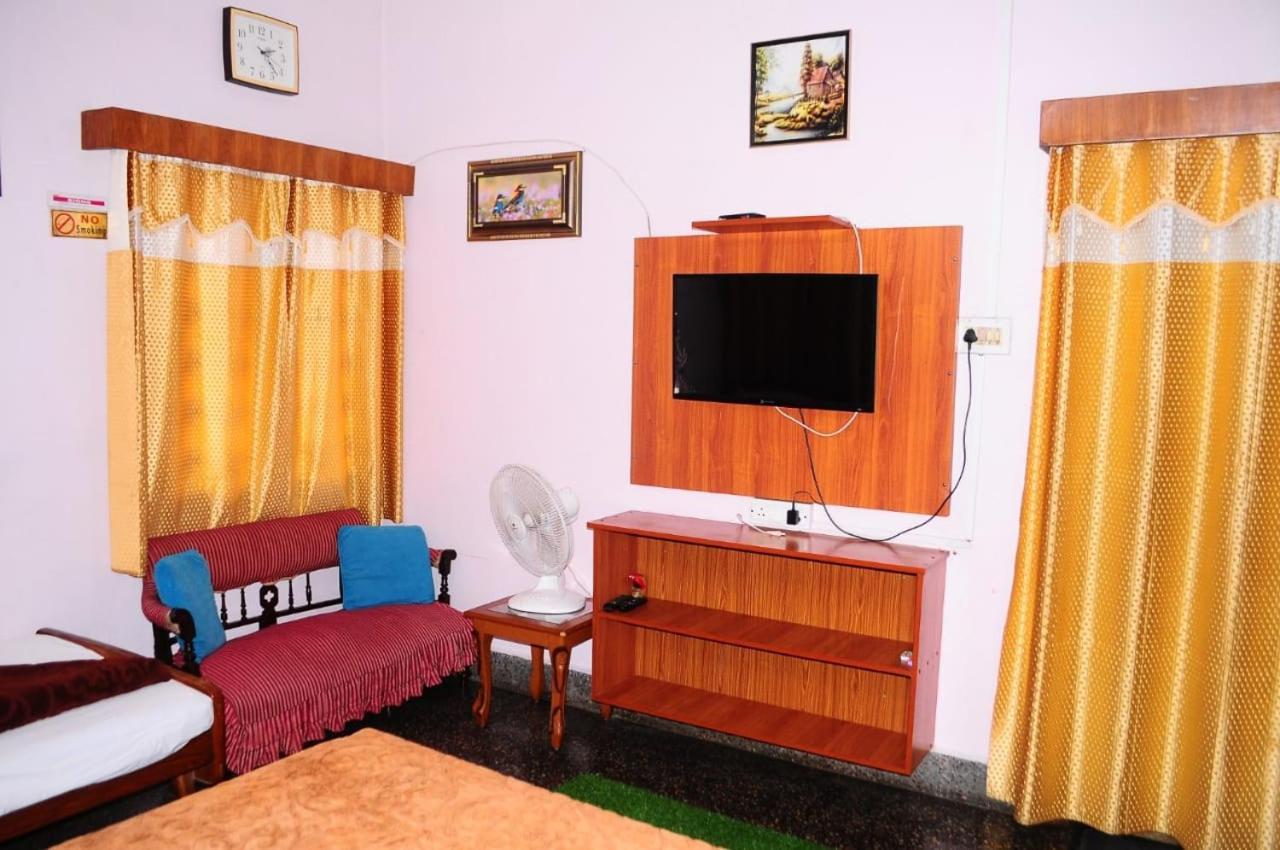 Park Corner Guesthouse Coonoor Eksteriør billede