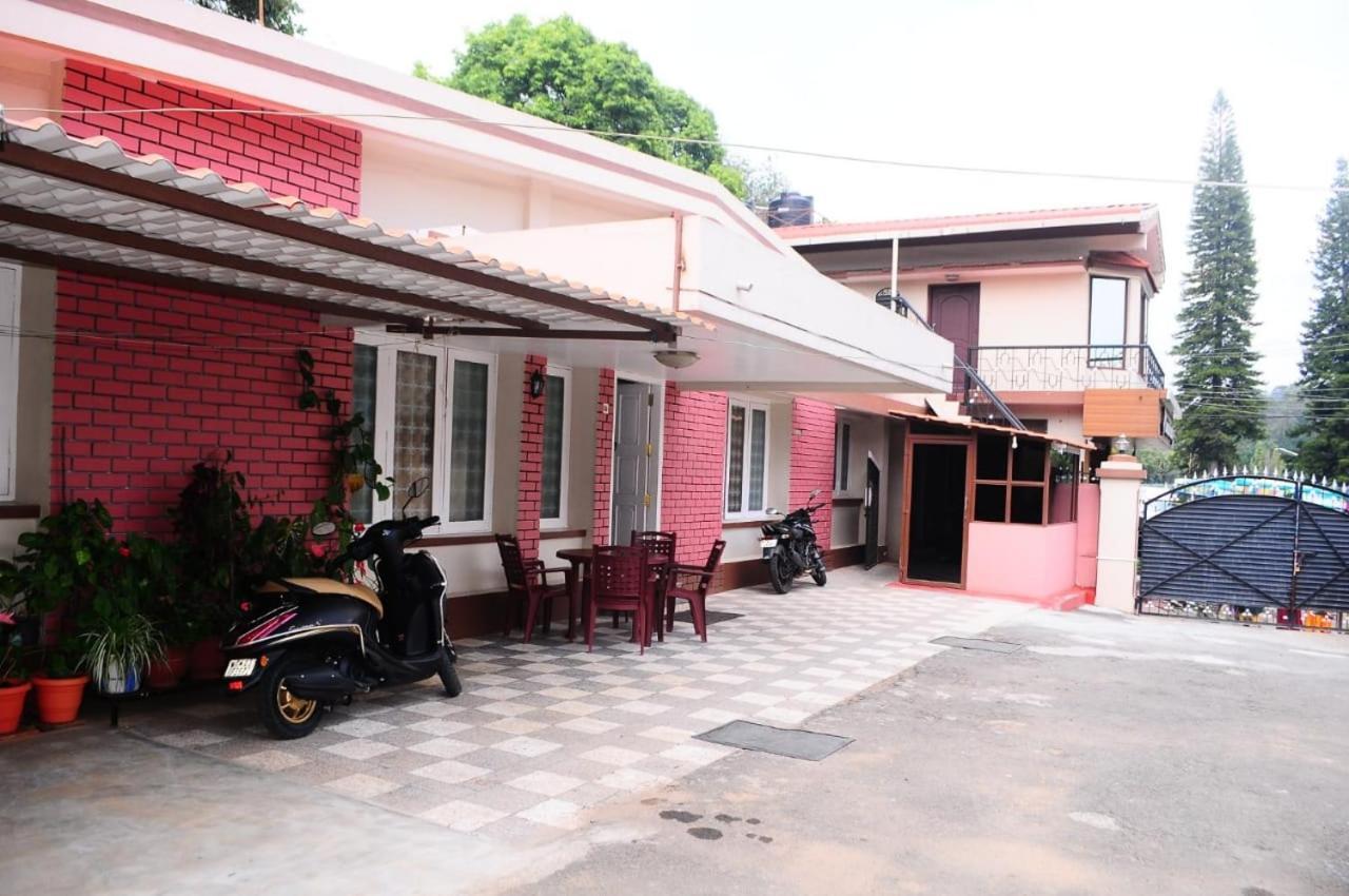 Park Corner Guesthouse Coonoor Eksteriør billede
